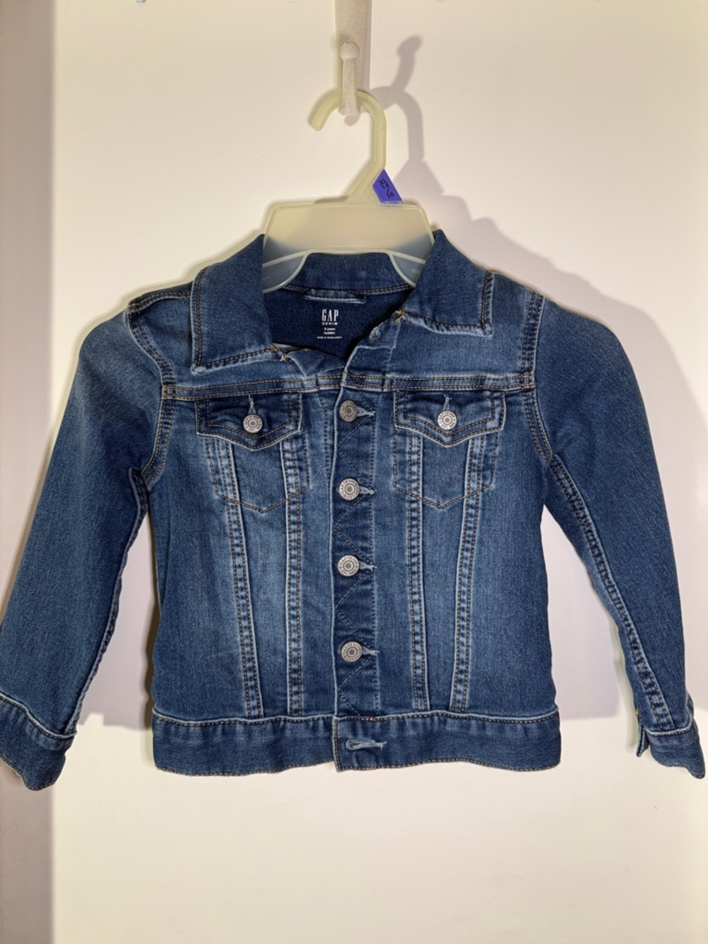 GAP Medium Wash Denim Jacket - Blue